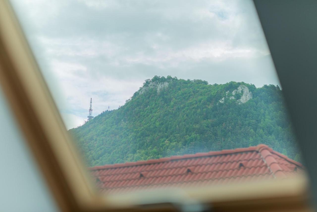 Fernweh Haus Brasov Hotel ภายนอก รูปภาพ