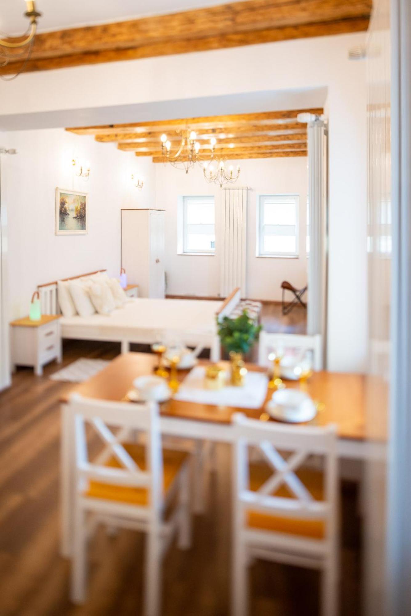 Fernweh Haus Brasov Hotel ห้อง รูปภาพ